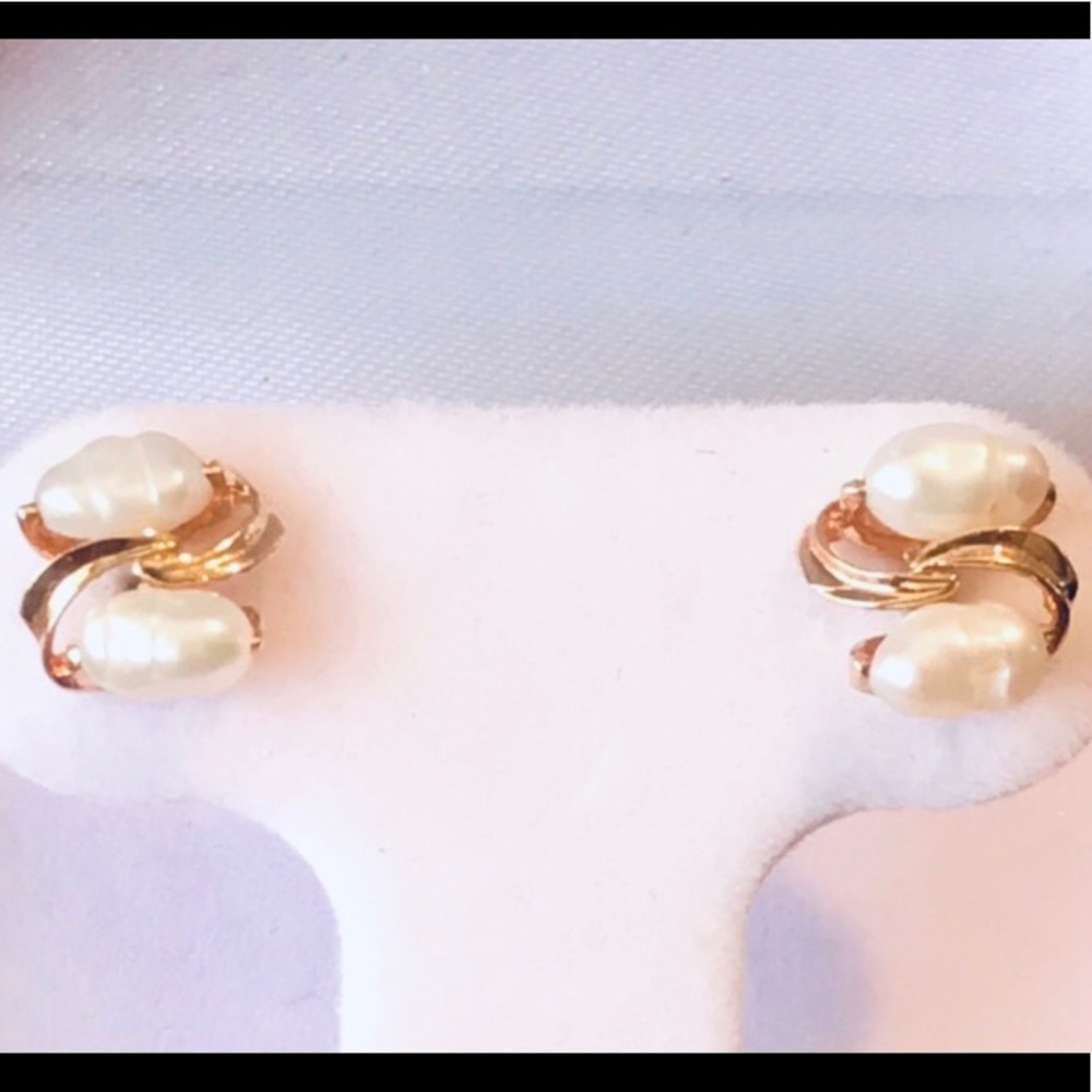❌❌❌SOLD❌❌❌VINTAGE SOLID 14KT GOLD FREASH WATER PEARL EARRINGS. FINAL PRICE. - Picture 2 of 12